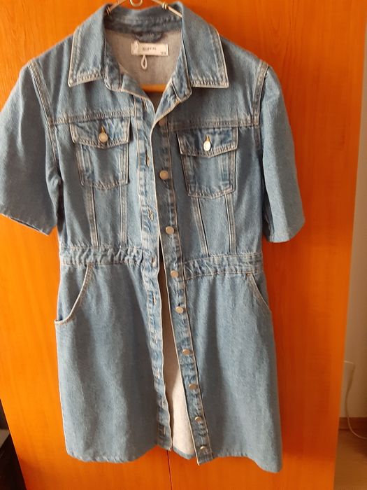 Rochie din denim, marca Rezerved.