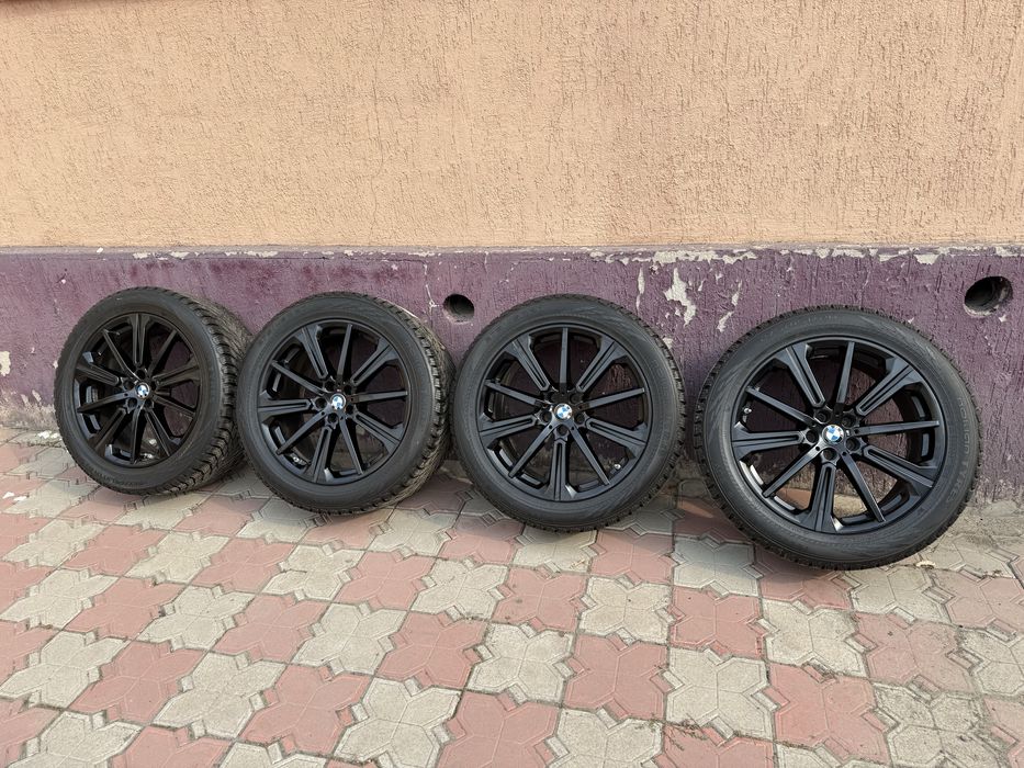 Оригинальные диски BMW с зимними шинам, Nokian 275/45/ R20