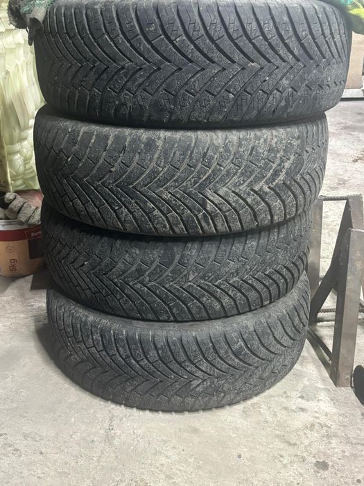Продам покрышки зима липучка