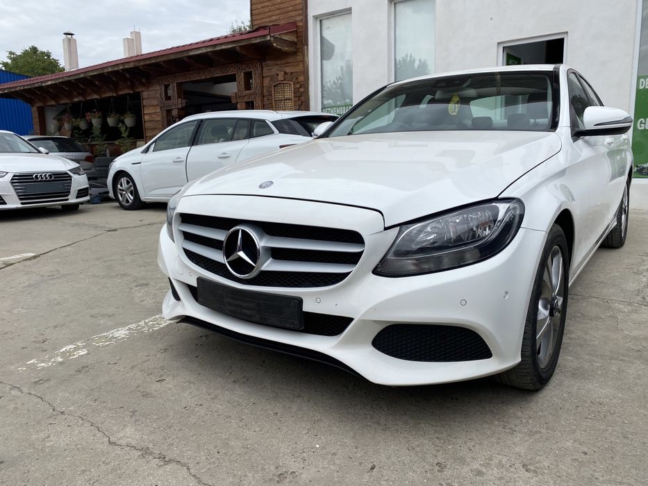 Cameră marșarier cu suport Mercedes W205 C Klass