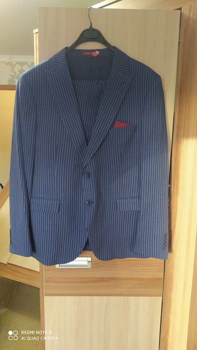 Костюм 3 ка почти новый