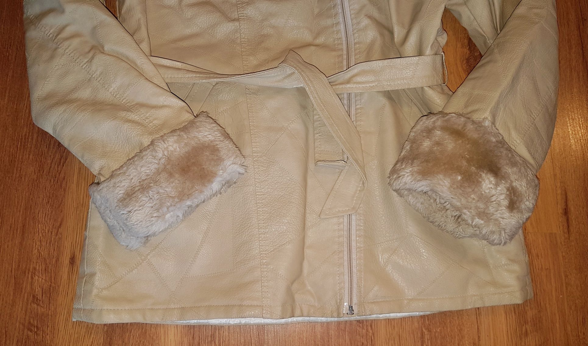 Марково,красиво и много топло кожено палто/кожухче+подарък ръкавици