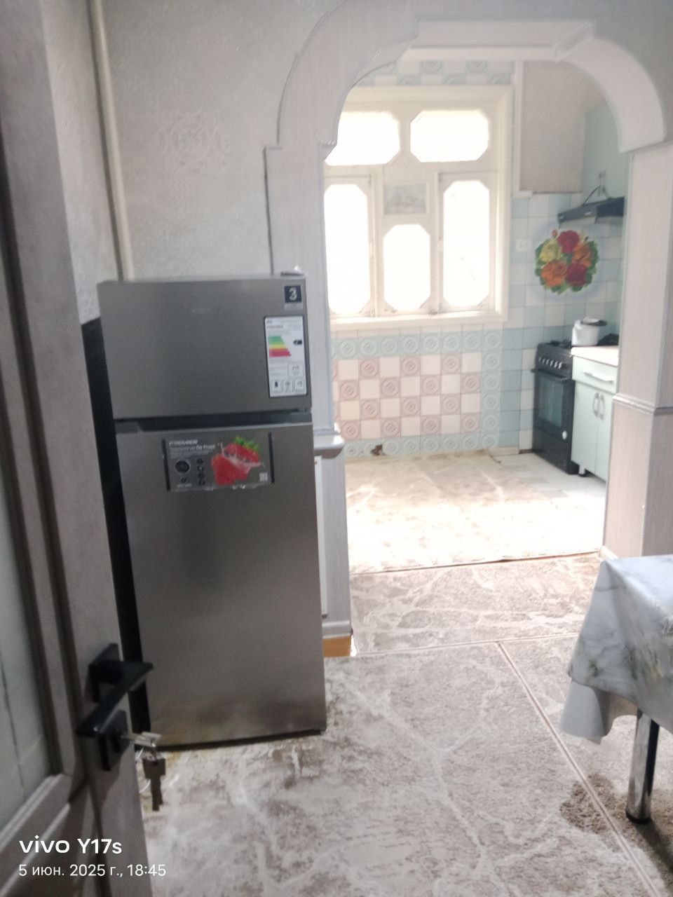 Arenda kvartira Yunusobod 10 kvartl 3 xona