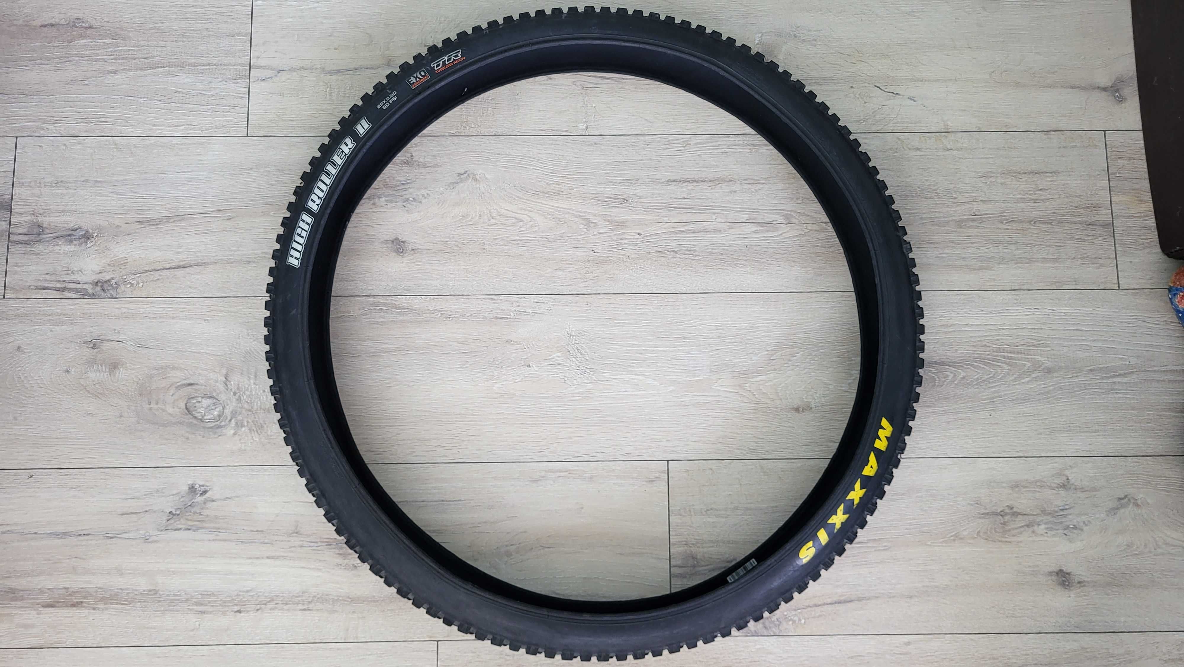 Външни гуми Maxxis Minion DHR II и Maxxis High Roller II 29x2.3