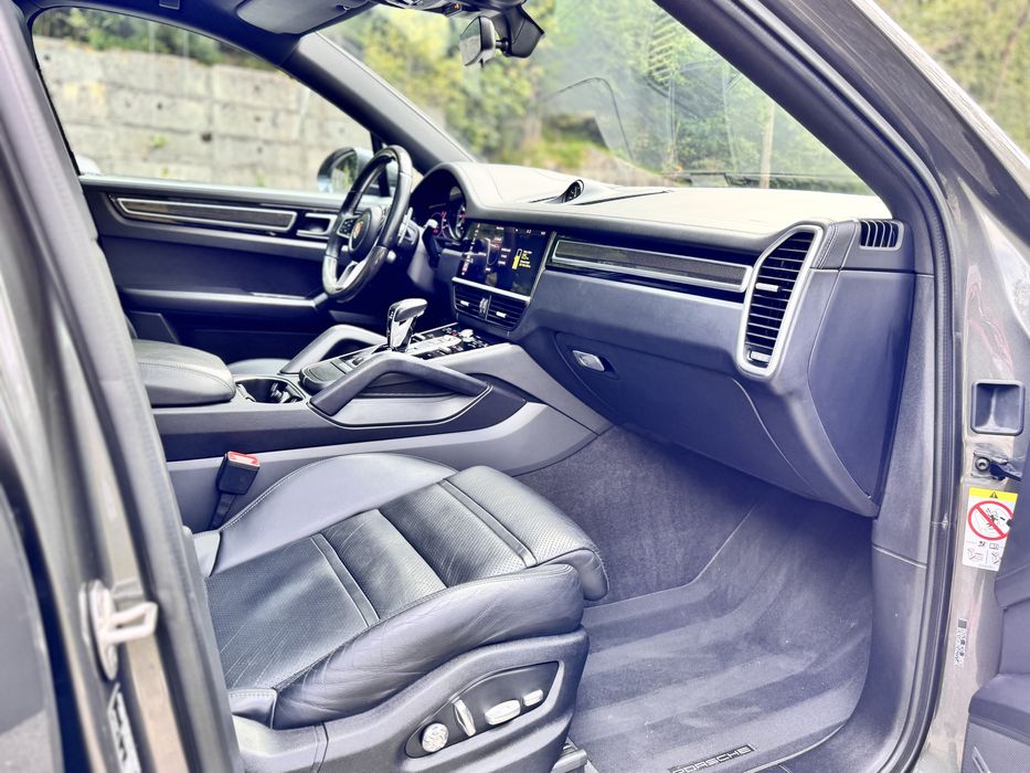 Porsche Cayenne Coupe