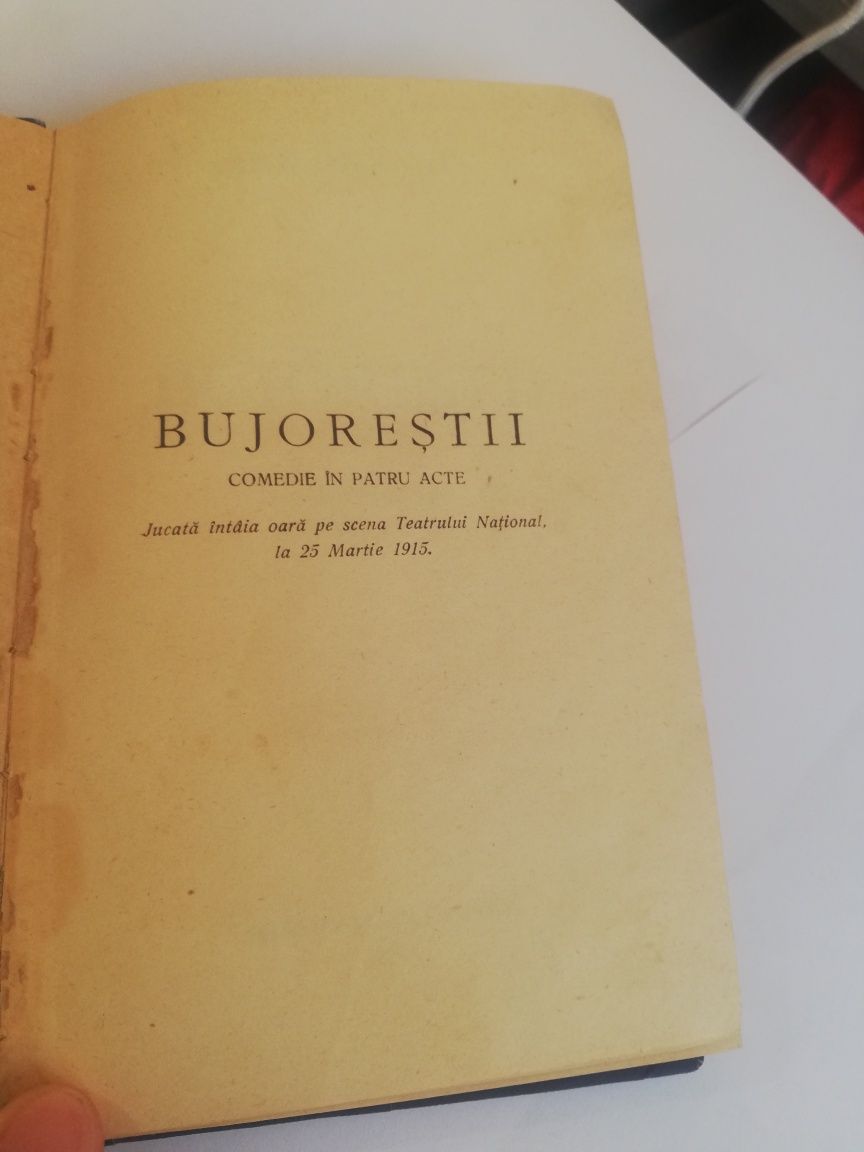 Carte anul 1915 Minerva București