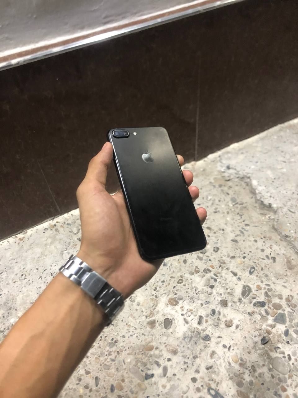 Iphone 7 plus  .
