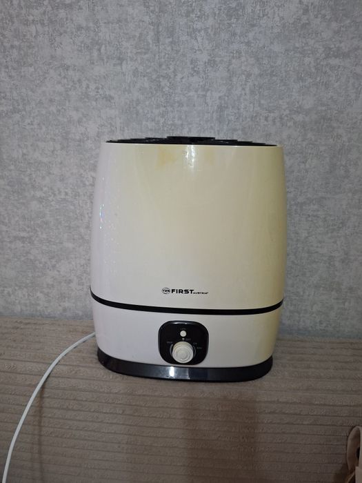 Увлажнитель воздуха,