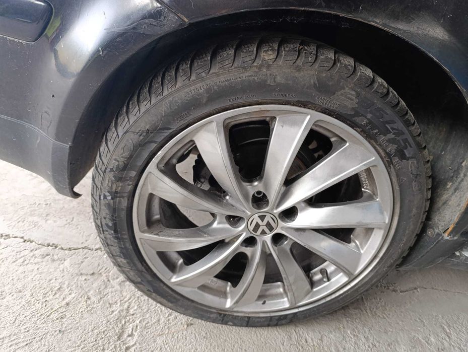 Dezmembrez VW Passat 1.9 AWX