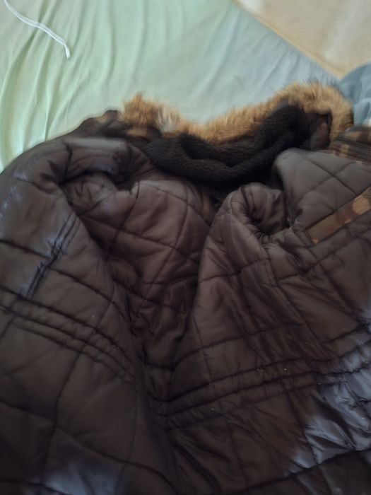 Vând feaca de armata si de frig si de toate