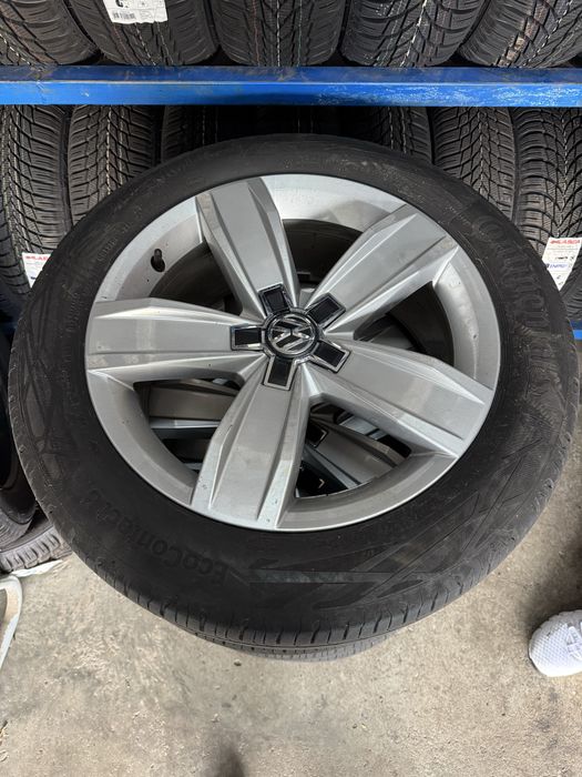 Passat B8 215/55/17 continental