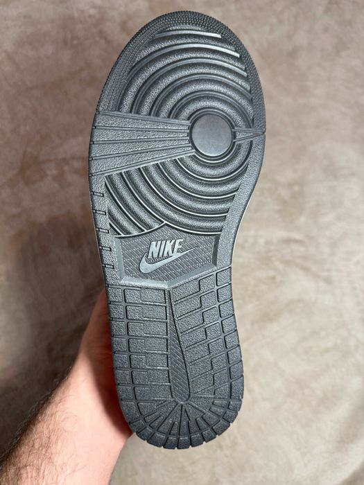 Jordan 1 Access – 42