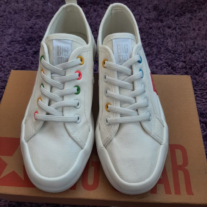 Vand incaltari Big Star fete, noi