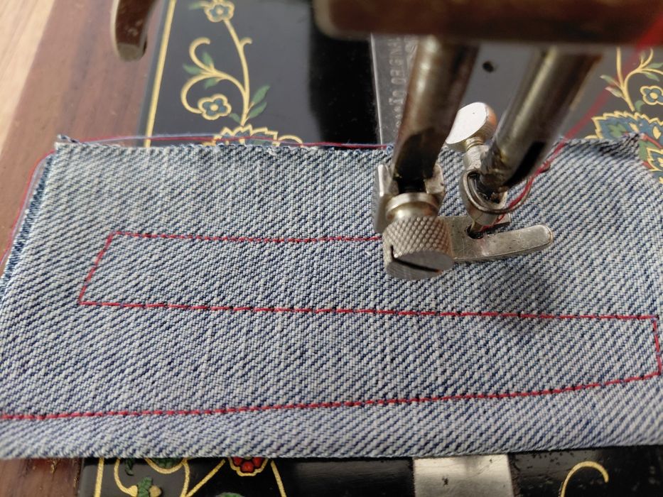 Стара шевна машина VESTAZINHA