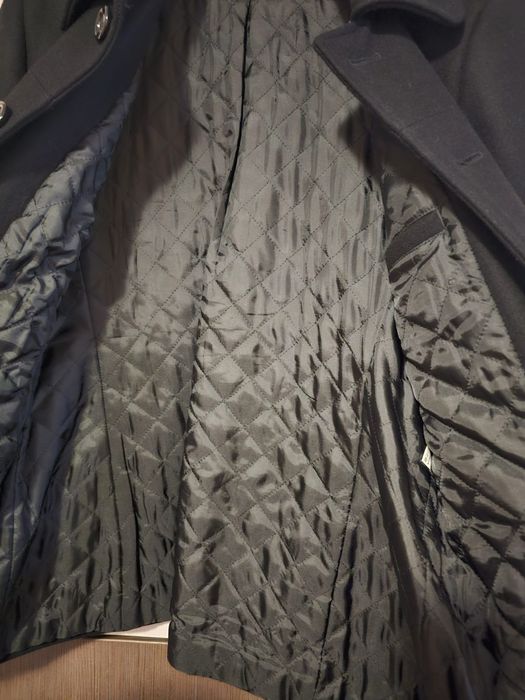 Palton de barbati negru din stofa cu un rever