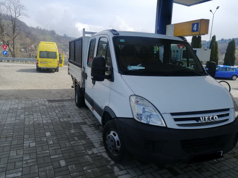 Camioneta Iveco basculabila
