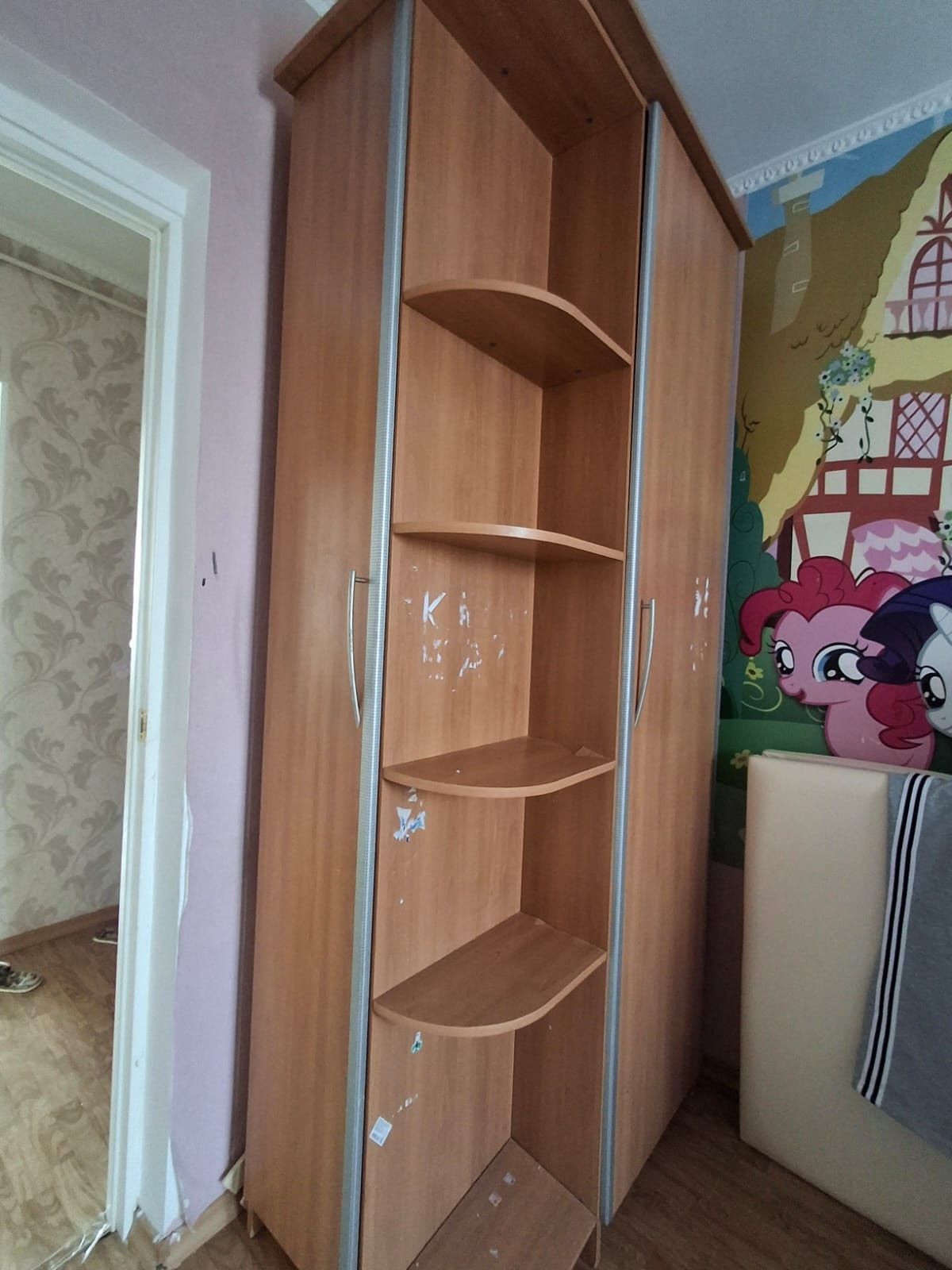Детский шкаф б/у