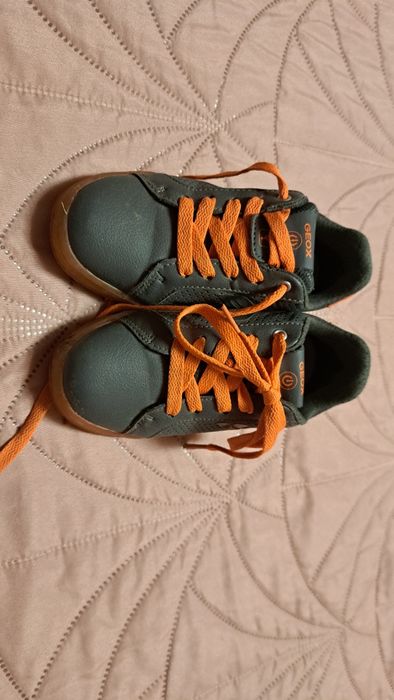 Детски сандали и маратонки