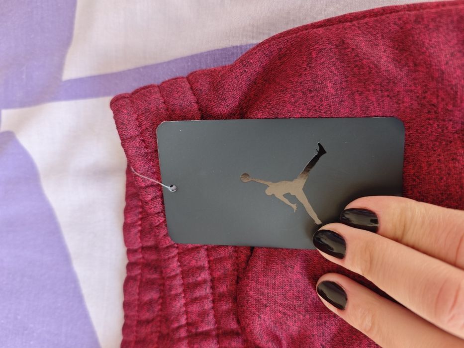 Оригинално долнище на Jordan цвят бордо