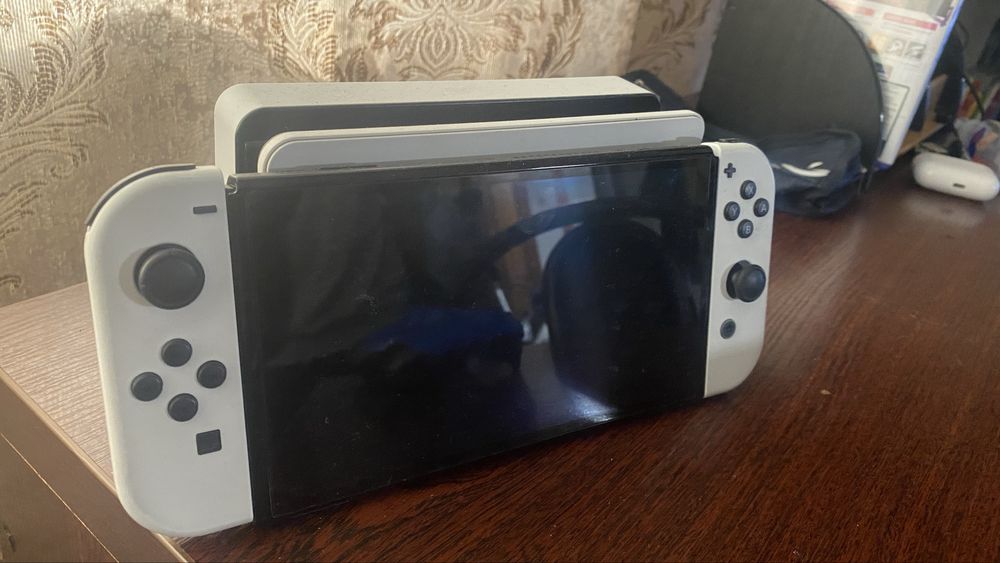 Nintendo Switch с Гарантией