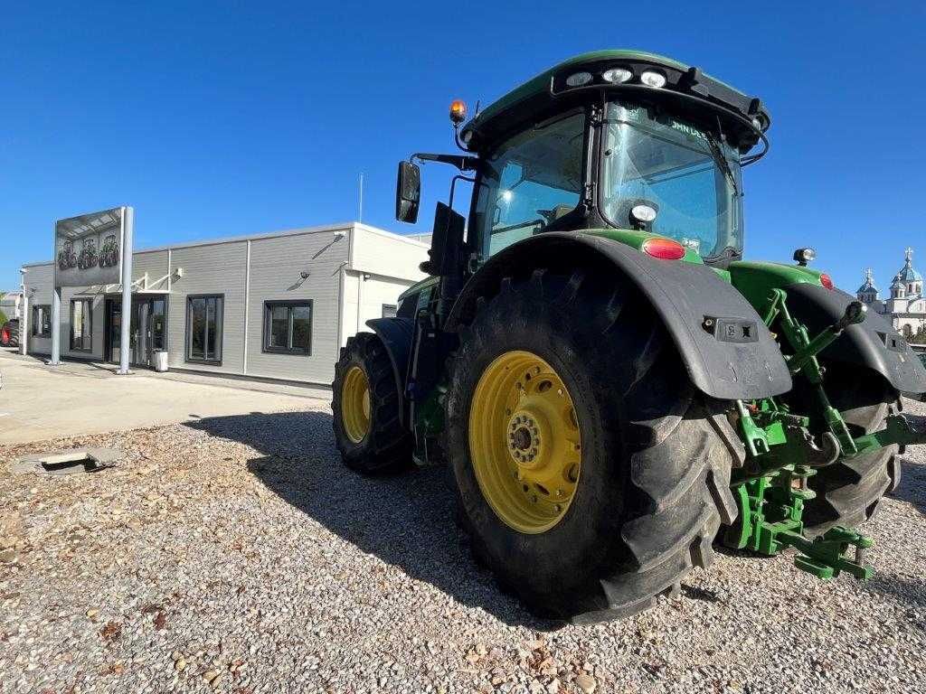 Tractor John Deere 7230 R- PROMOTIE