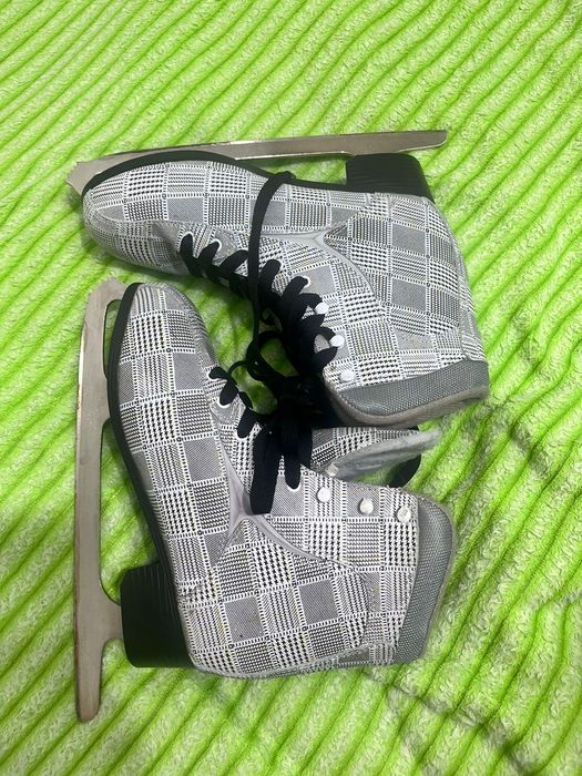 КОНКИ для девушек