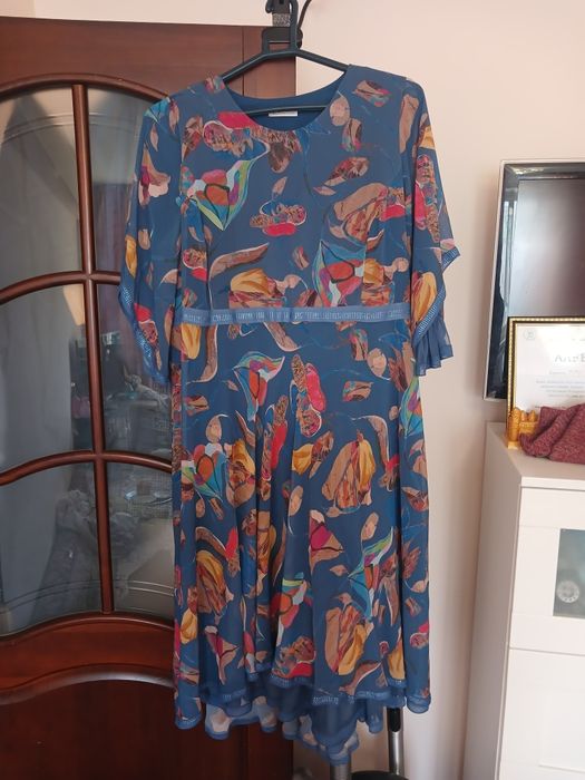 Женская вечерная одежда