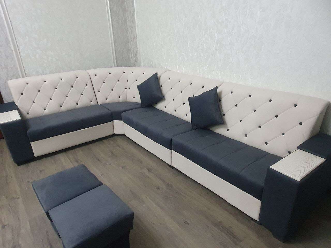 Реставрация мягкой мебели и изготовление