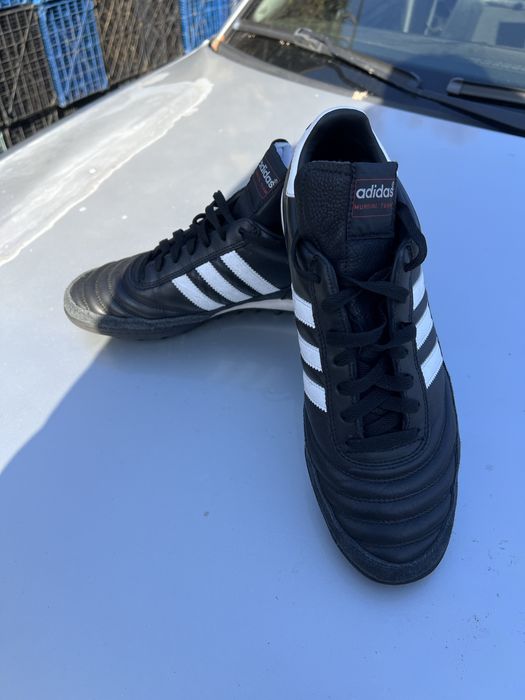 Стоножки Adidas Mundial Team