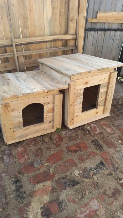 Будка новая для не большой собачки