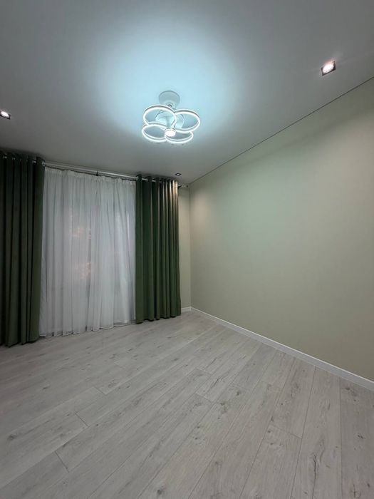 Срочно Продаётся Юнусобод 8-кв 2*(3)4/5 Кирпичный дом