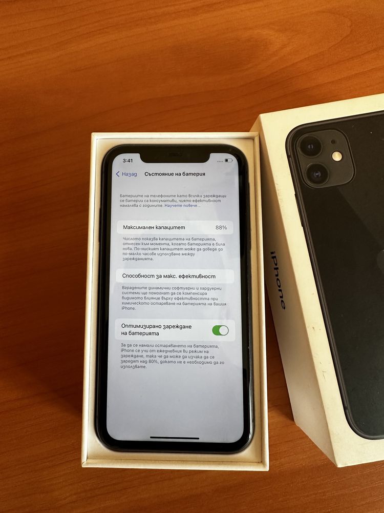 Apple iPhone 11, 64 GB, черен