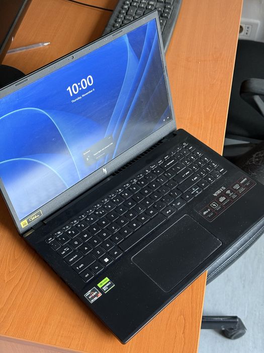 Laptop gaming 15” Acer Nitro RTX 4050/ Ryzen 7