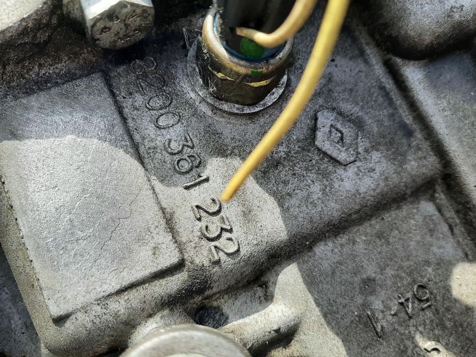 cutie viteze manuala 1.9 dci f9q  renault megane 2  6 trepte euro 4 8200361232  nd0001