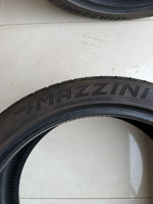 Летни гуми Mazzini 225/40/19