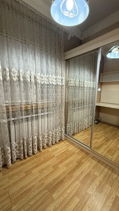 3 хонали янги Квартира арендага берилади,Мебельлари ва гиламлари бор!