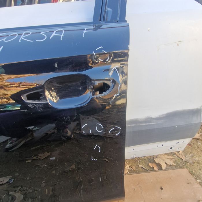 Opel Corsa F 2021 предна лява врата