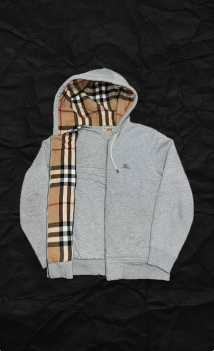 Burberry zipper up