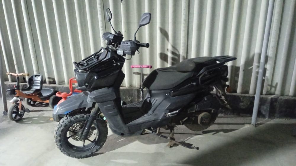 Продам скутер Танк 2023года