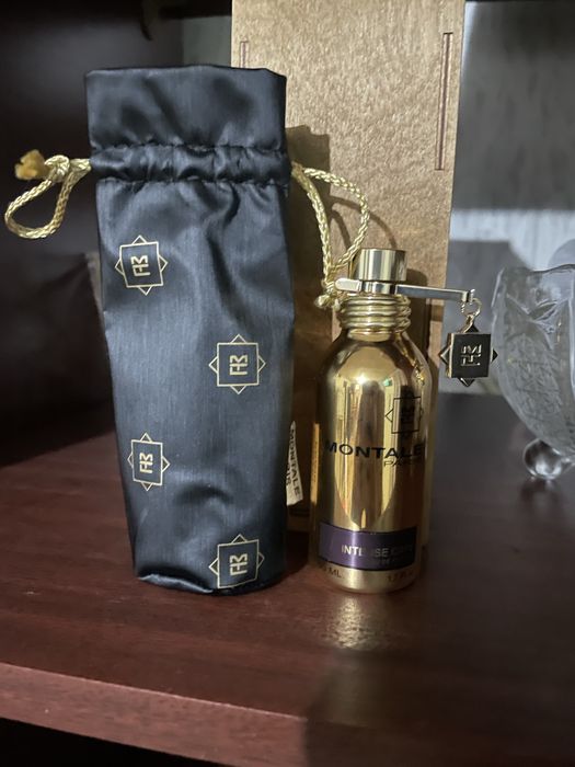 Продажа оригинальных духов писать в личку за подробностями