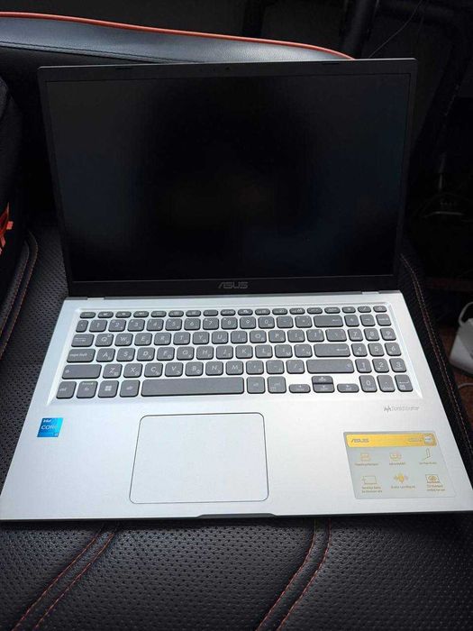 Лаптоп ASUS X515EA - СИВ