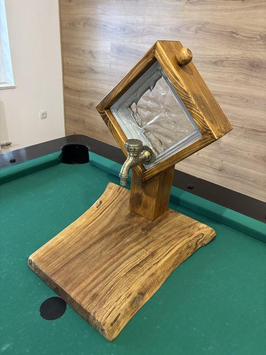 Диспенсър за уиски