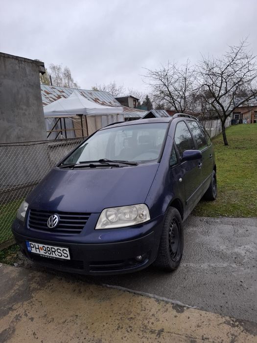 Vând Sharan 7 locuri! Doar vând!