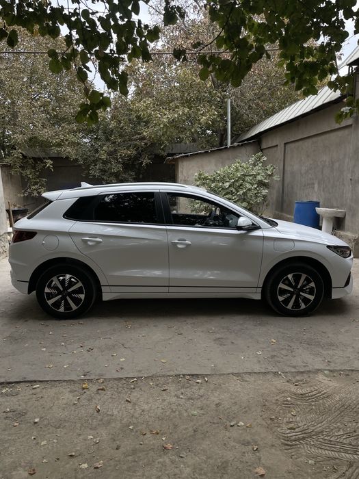 BYD E2 Luxury 21.400 km