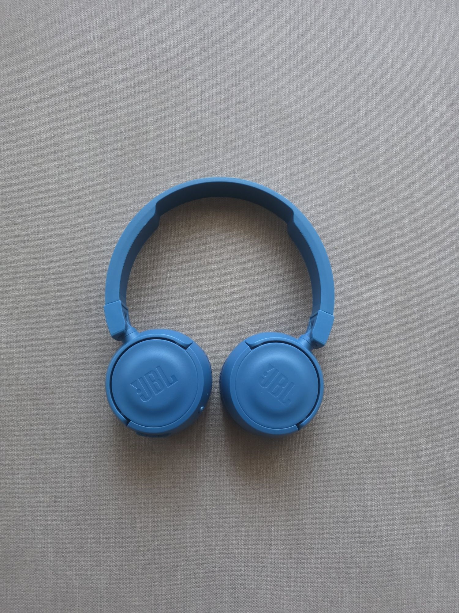 Безжични слушалки JBL T450 BT(РАЗПРОДАЖБА)