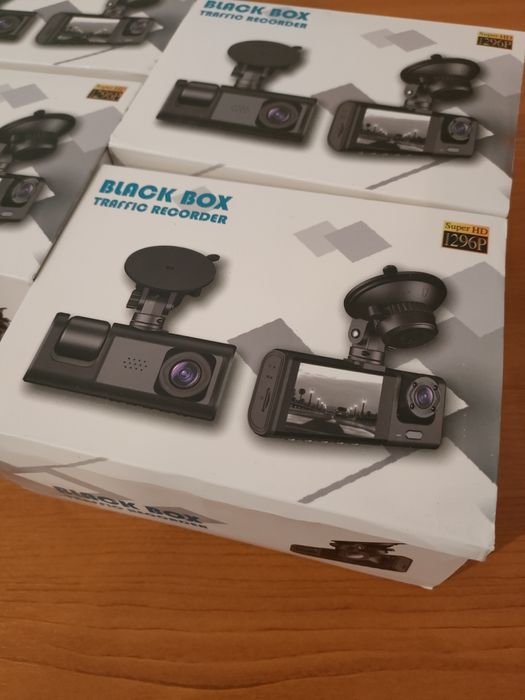 Camera video auto tripla Black Box trafic recorder Super HD 1296p