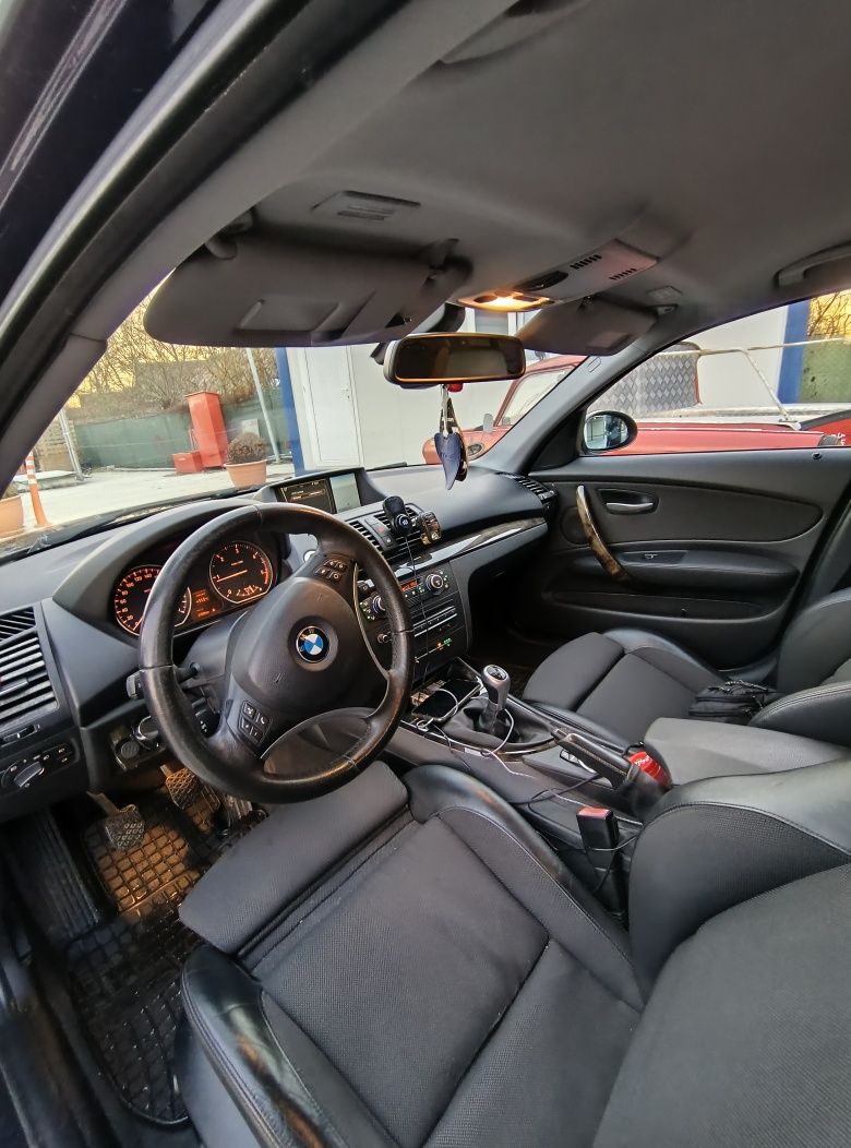 Vând BMW seria 1 e87