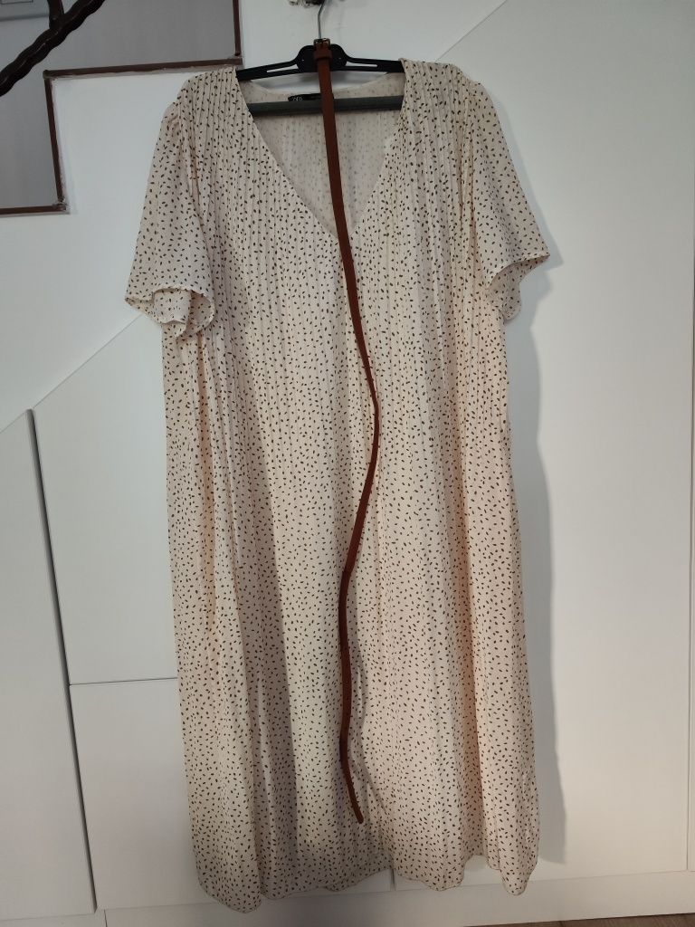 Vând rochie Zara eleganta