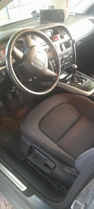 Vând Audi a4 20tdi brec proprietar  în acte