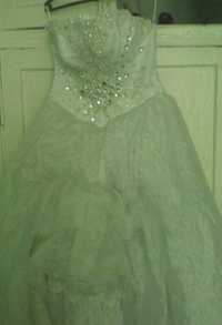 Свадебное платье продается